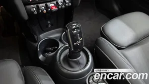 Mini Cooper, 2023 — миниатюра 11