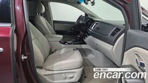 Kia Carnival, 2019 — миниатюра 16