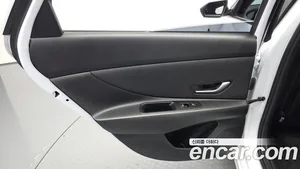 Hyundai Avante, 2022 — миниатюра 15