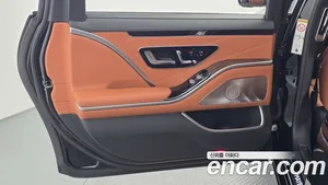 Mercedes-Benz S-Class, 2025 — миниатюра 15