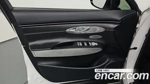 Genesis GV70, 2021 — миниатюра 14