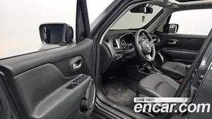 Jeep Renegade, 2023 — миниатюра 12