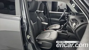 Jeep Renegade, 2023 — миниатюра 16