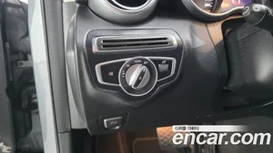 Mercedes-Benz C-Class, 2018 — миниатюра 17