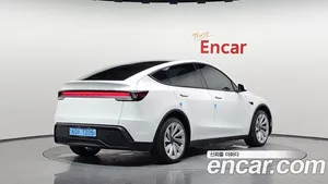 Tesla Model Y, 2025 — миниатюра 2
