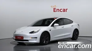 Tesla Model 3, 2022 — миниатюра 1
