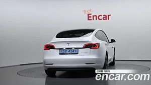 Tesla Model 3, 2022 — миниатюра 4