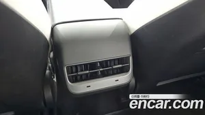 Tesla Model 3, 2022 — миниатюра 32