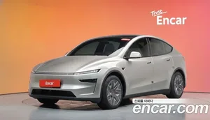 Tesla Model Y, 2026 — миниатюра 32