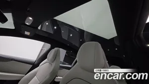 Tesla Model Y, 2026 — миниатюра 24