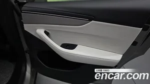 Tesla Model Y, 2026 — миниатюра 14