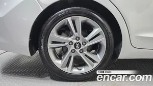 Hyundai Avante, 2016 — миниатюра 5