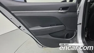Hyundai Avante, 2016 — миниатюра 15