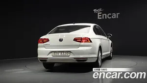Volkswagen Passat, 2018 — миниатюра 4