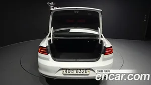 Volkswagen Passat, 2018 — миниатюра 20