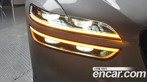 Genesis GV70, 2022 — миниатюра 7