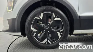 Kia Niro, 2022 — миниатюра 5