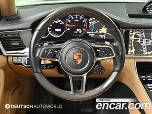 Porsche Panamera, 2018 — миниатюра 13