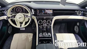 Bentley Continental, 2020 — миниатюра 7