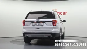 Ford Explorer, 2017 — миниатюра 4