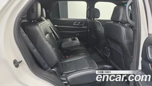 Ford Explorer, 2017 — миниатюра 12