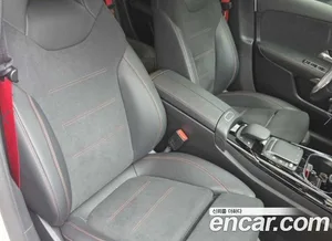 Mercedes-Benz A-Class, 2022 — миниатюра 6
