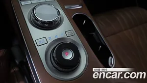 Genesis GV70, 2024 — миниатюра 12