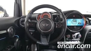 Mini Cooper, 2022 — миниатюра 18