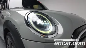 Mini Cooper, 2022 — миниатюра 7