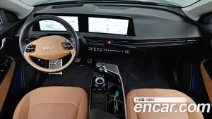 Kia EV6, 2023 — миниатюра 9