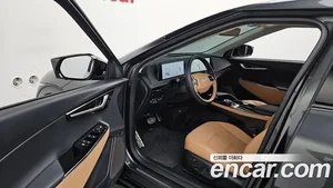 Kia EV6, 2023 — миниатюра 12