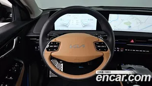 Kia EV6, 2023 — миниатюра 18
