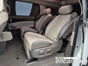 Kia Carnival, 2024 — миниатюра 12