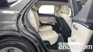 Genesis GV70, 2024 — миниатюра 12