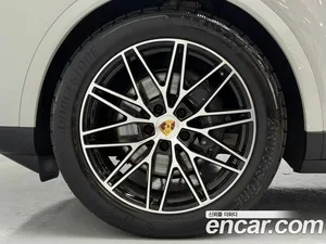 Porsche Cayenne, 2024 — миниатюра 5