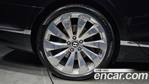 Bentley Flying Spur, 2021 — миниатюра 4