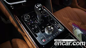 Bentley Flying Spur, 2021 — миниатюра 11