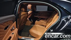 Bentley Flying Spur, 2021 — миниатюра 17