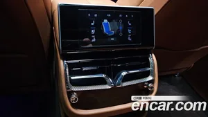 Bentley Flying Spur, 2021 — миниатюра 24