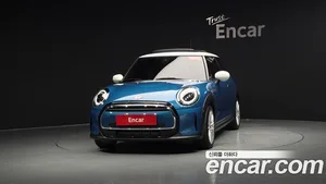 Mini Cooper, 2023 — миниатюра 2