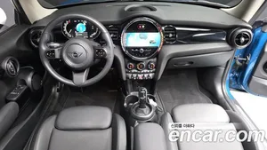 Mini Cooper, 2023 — миниатюра 9