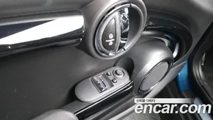 Mini Cooper, 2023 — миниатюра 29