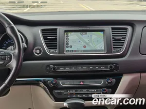 Kia Carnival, 2018 — миниатюра 16