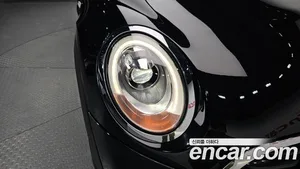 Mini Cooper, 2017 — миниатюра 8