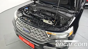 Ford Explorer, 2020 — миниатюра 6