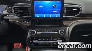 Ford Explorer, 2020 — миниатюра 25