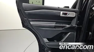 Ford Explorer, 2020 — миниатюра 15