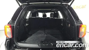 Ford Explorer, 2020 — миниатюра 34