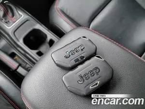 Jeep Gladiator, 2023 — миниатюра 19