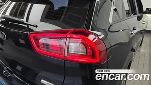 Kia Niro, 2021 — миниатюра 9